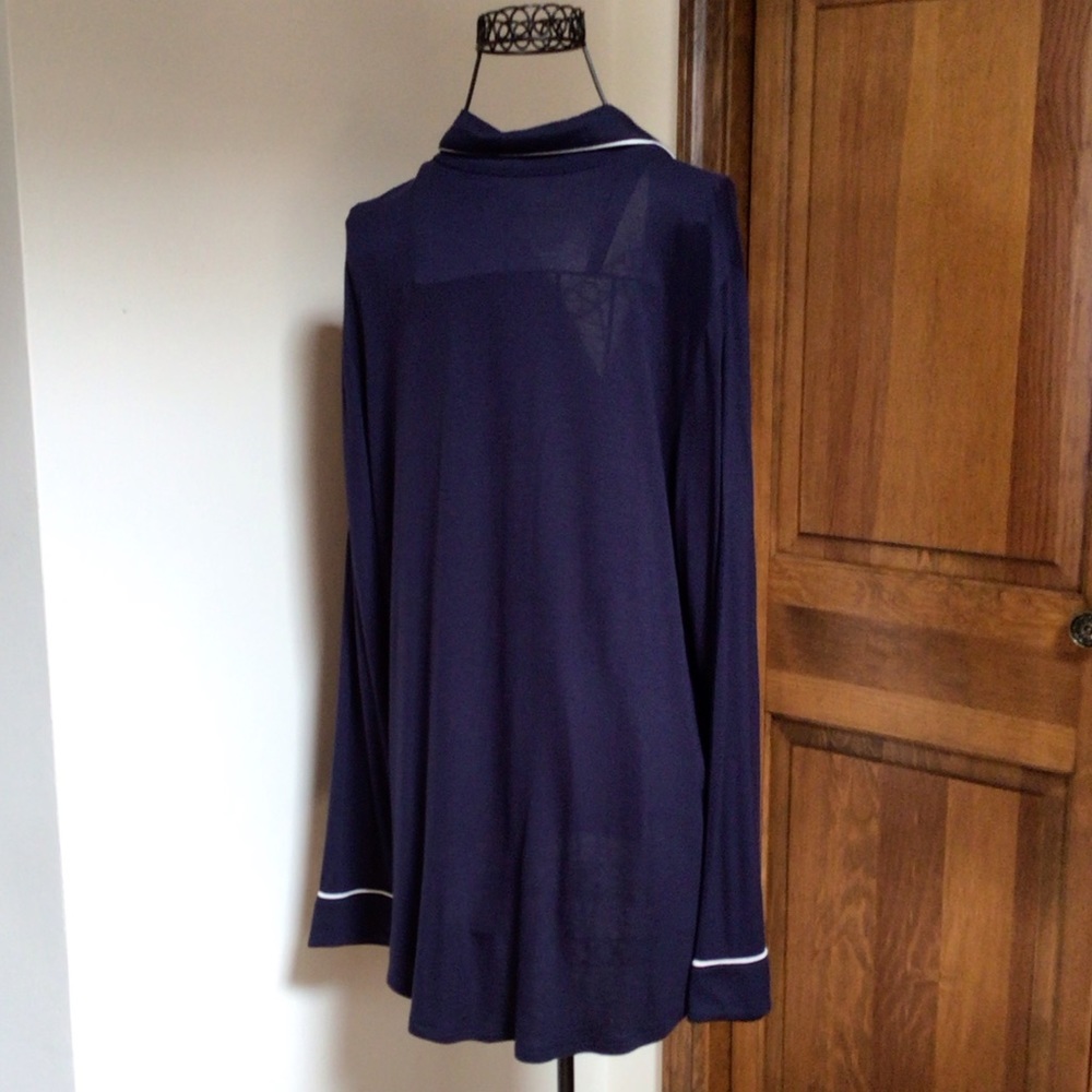 Nordstrom Rack PJ shirt, new, Medium - Picture 4 of 6